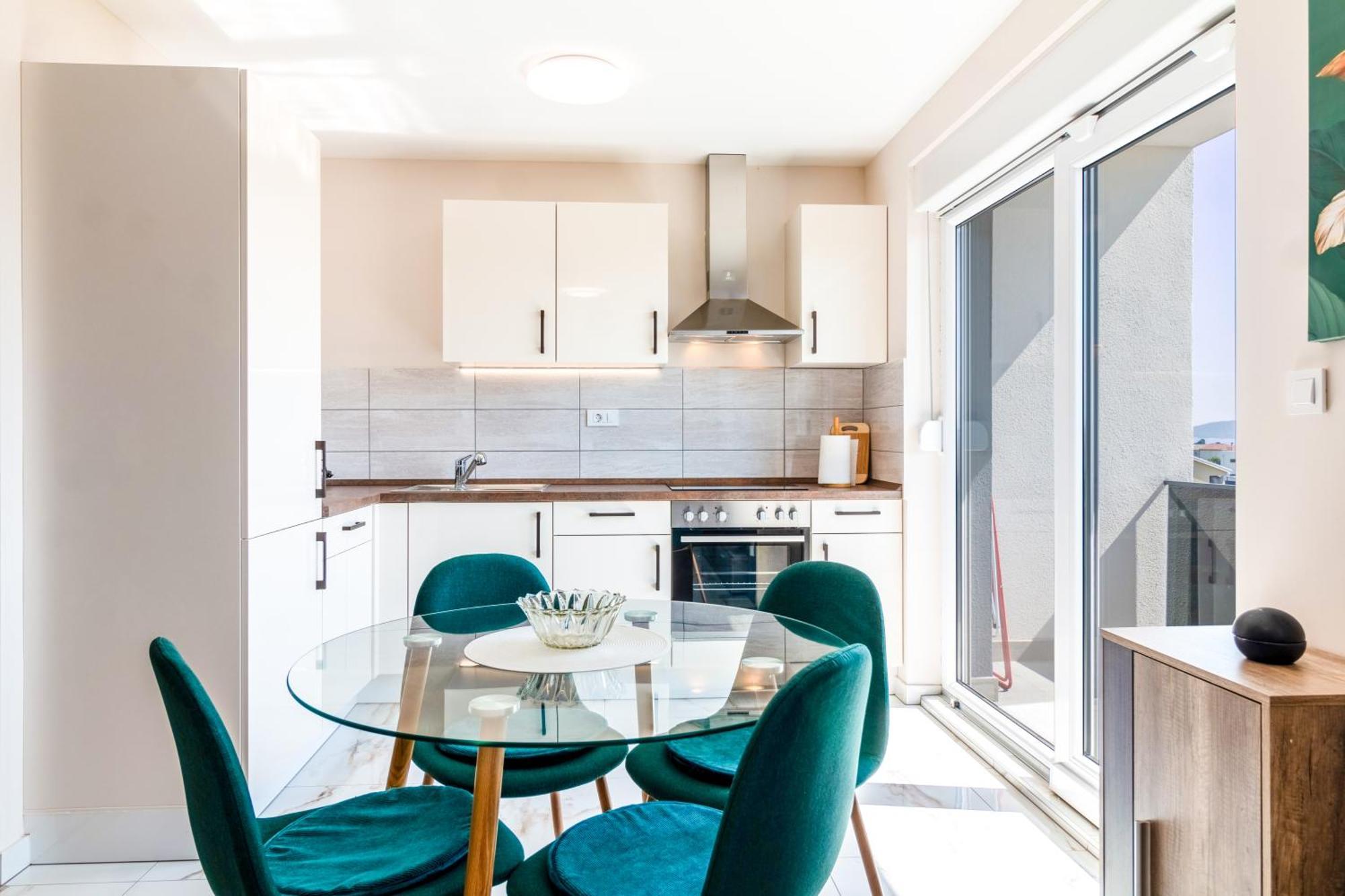 Apartmani Nela Kaštela Kültér fotó
