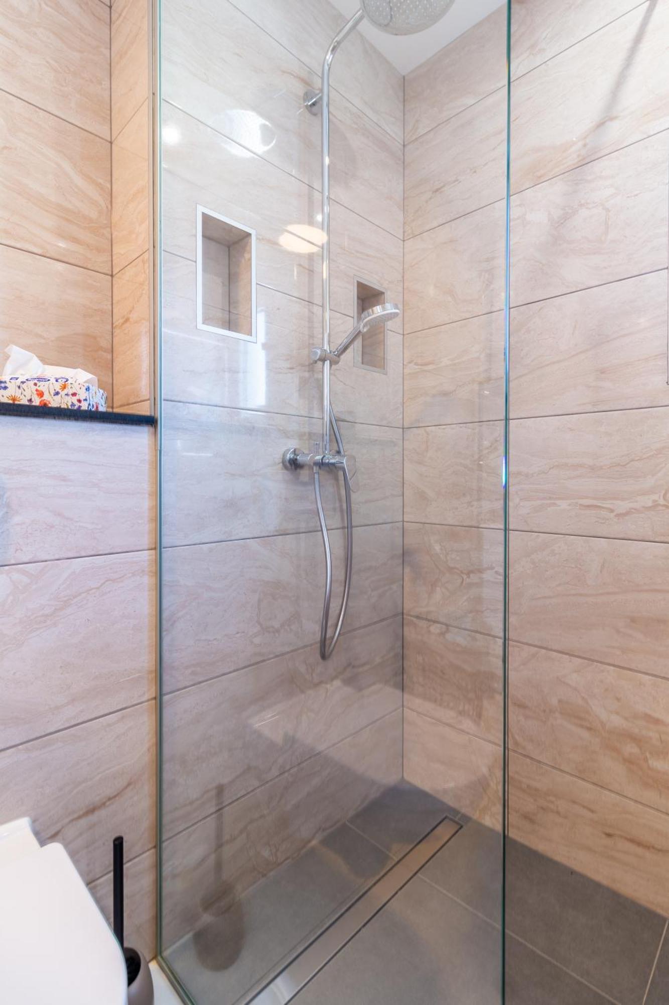 Apartmani Nela Kaštela Kültér fotó