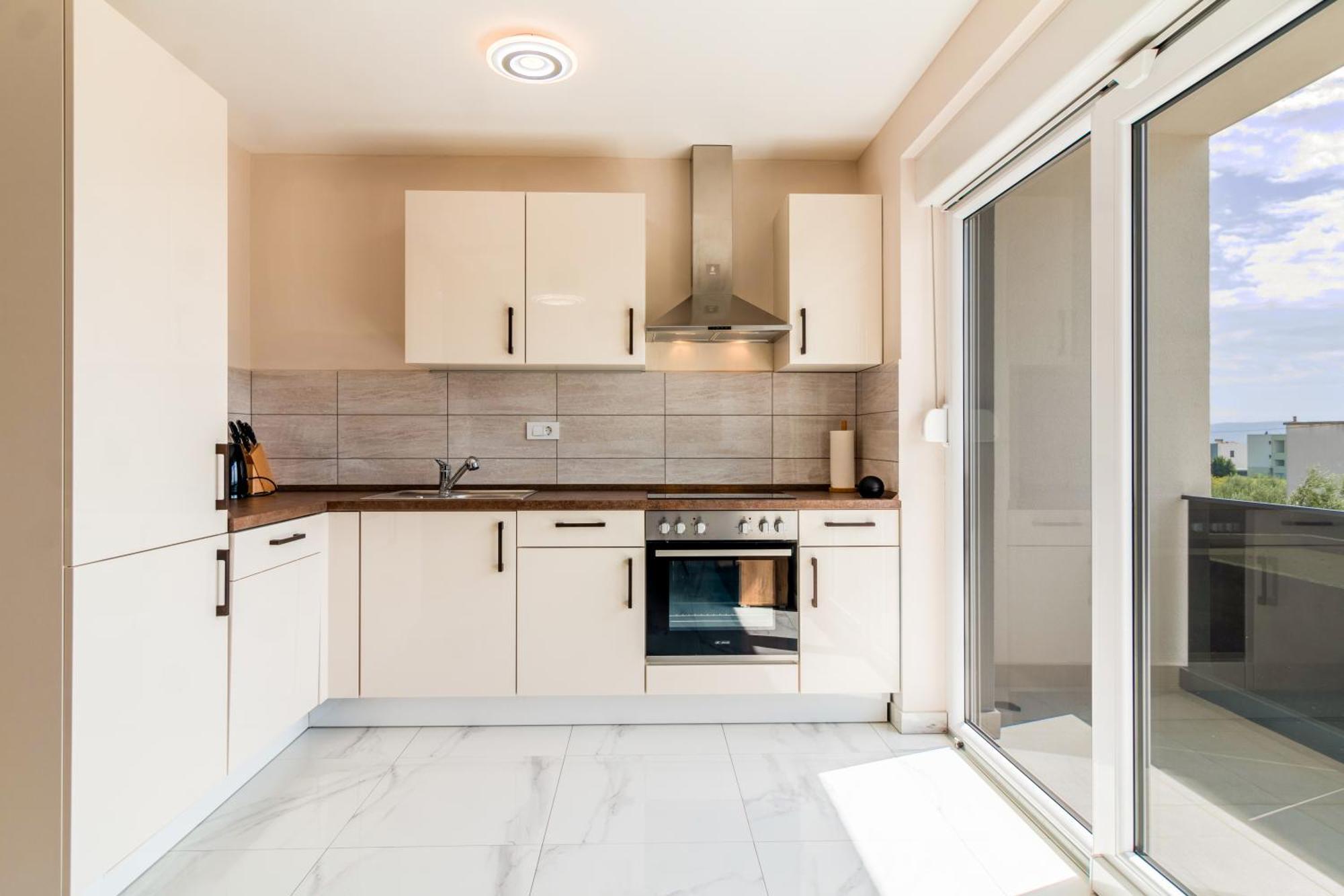 Apartmani Nela Kaštela Kültér fotó