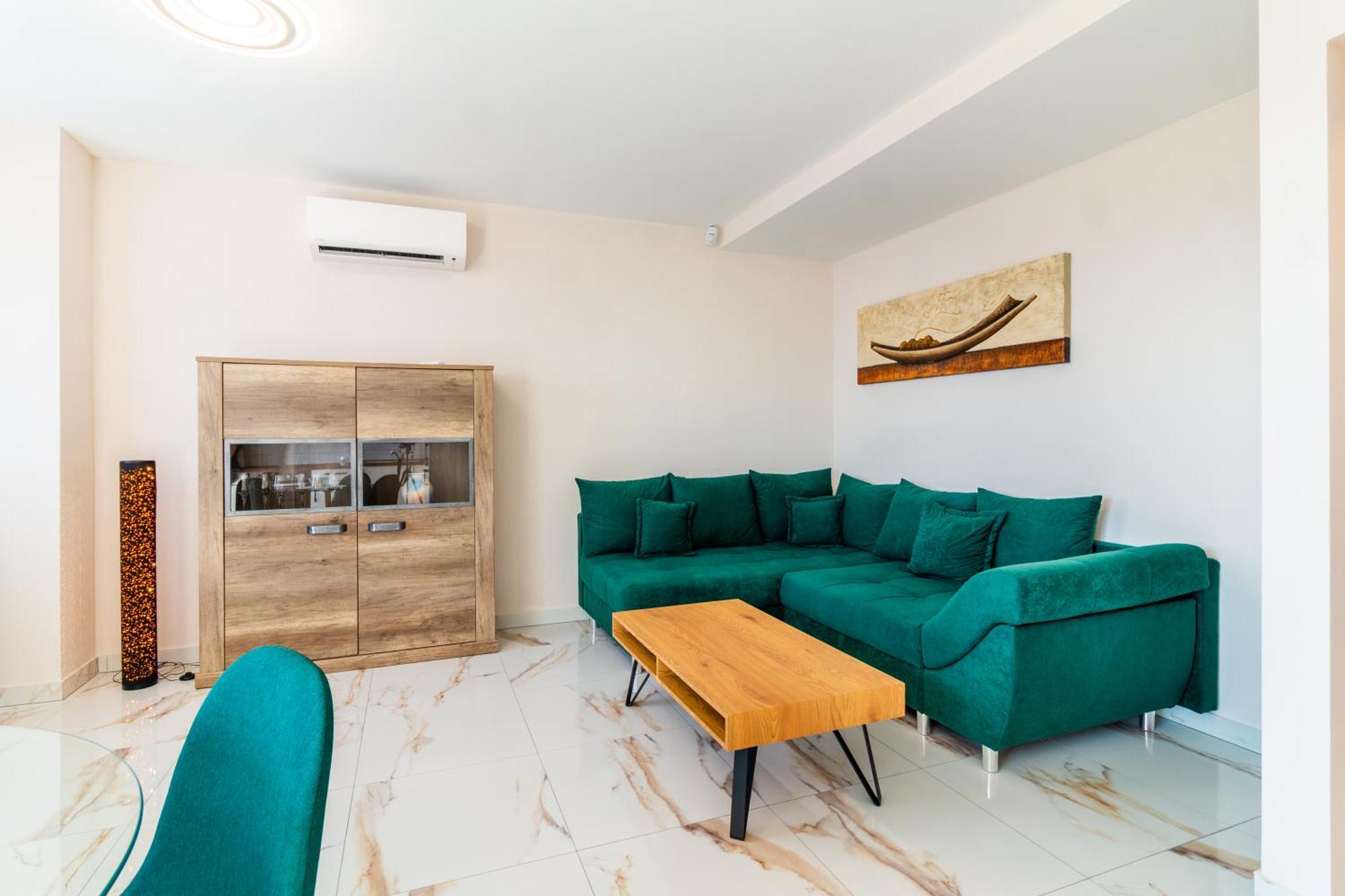 Apartmani Nela Kaštela Kültér fotó