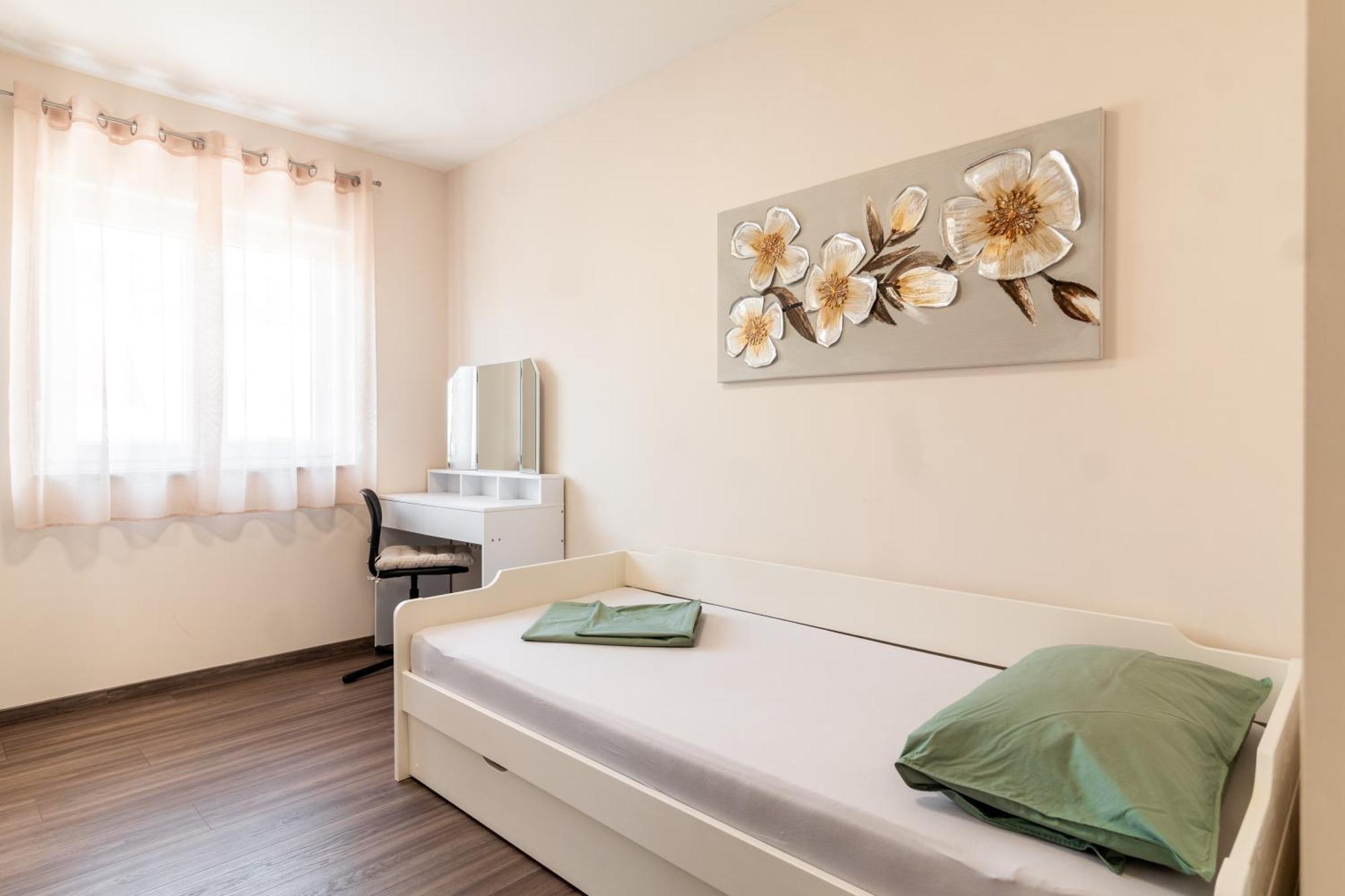 Apartmani Nela Kaštela Kültér fotó
