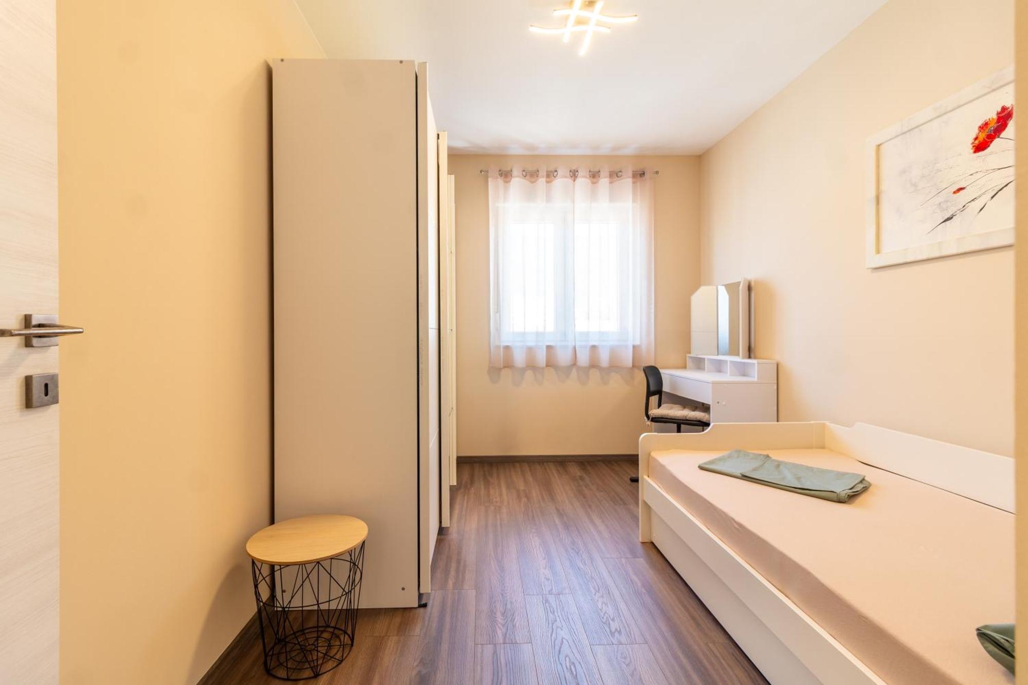 Apartmani Nela Kaštela Kültér fotó